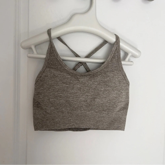 AYBL bundle Seamless Sports Bra with adjustable straps size M - Picture 9 of 12